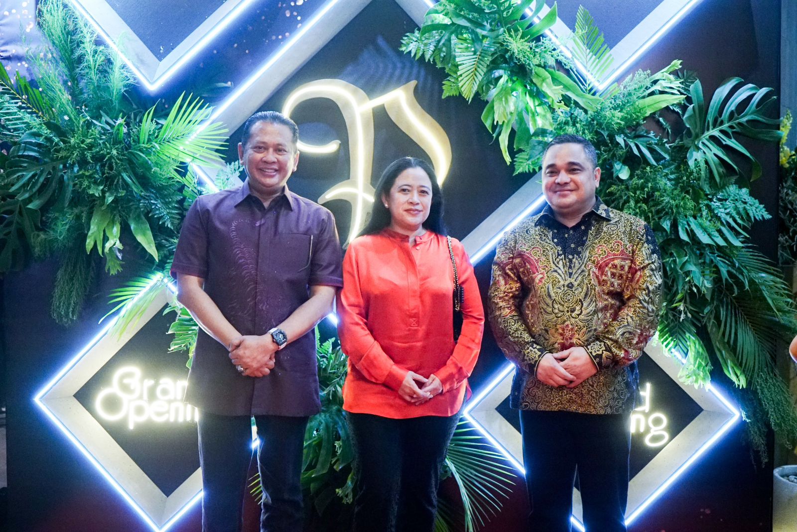 Ketua MPR RI, Bamsoet Apresiasi Grand Opening Parle Senayan Resto & Cafe Serap Ratusan Tenaga Kerja