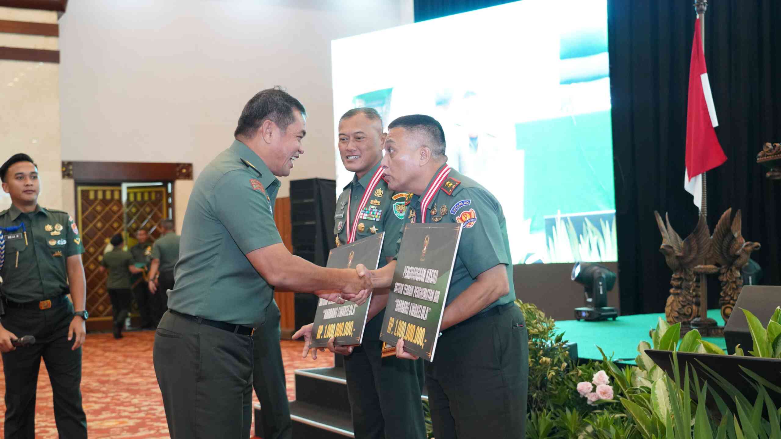 Gubernur Akmil, Raih Predikat Wilayah Bebas Korupsi, Kasad Apresiasi Prestasi