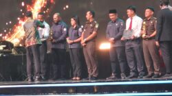 Gakkumdu Teluk Wondama Raih Juara Pertama Penghargaan Kategori Soliditas Terbaik Gakkumdu Tingkat Kabupaten/Kota