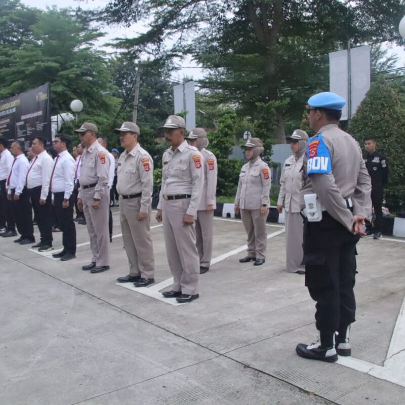 Wakapolresta Tangerang Pimpin Apel Pagi, Tekankan Profesionalisme dan Kesiapan Operasi Natal dan Tahun Baru