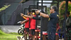 Tingkatkan Profesionalisme, Komandan Pasmar 3 Laksanakan Latihan Menembak Pistol