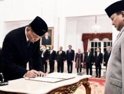 Presiden Prabowo Lantik Sjafrie Sjamsoeddin dan Donny Ermawan Sebagai Pemimpin Dewan Pertahanan Nasional