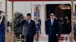 Presiden RI Prabowo Subianto Disambut dengan Upacara Kenegaraan oleh Presiden Mesir di Kairo