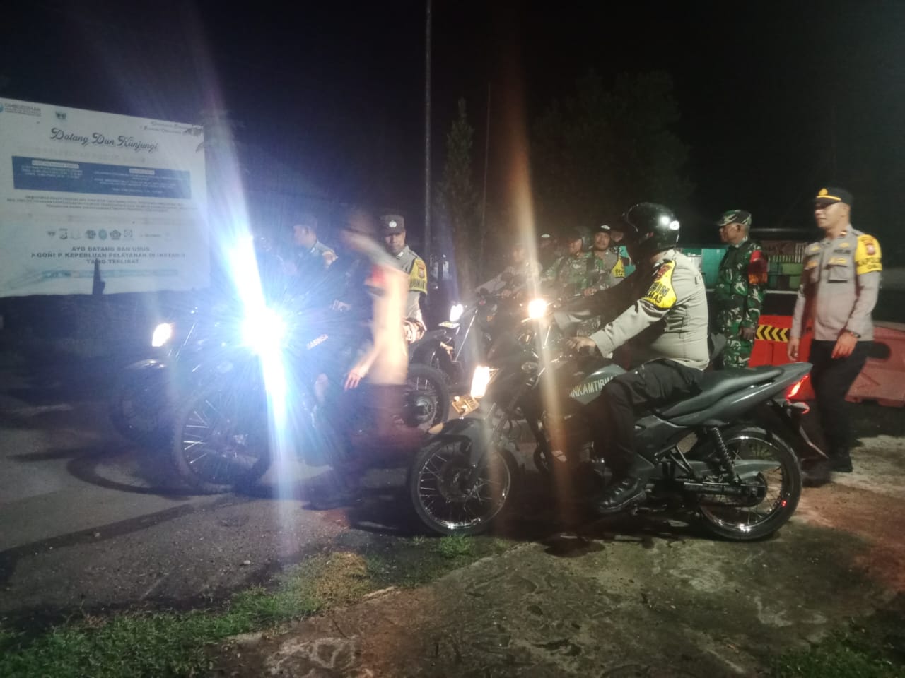 Koramil 1505-04/Oba dan Polsek Oba Gelar Patroli Gabungan Menjelang Idul Fitri 1446 H/2025 M