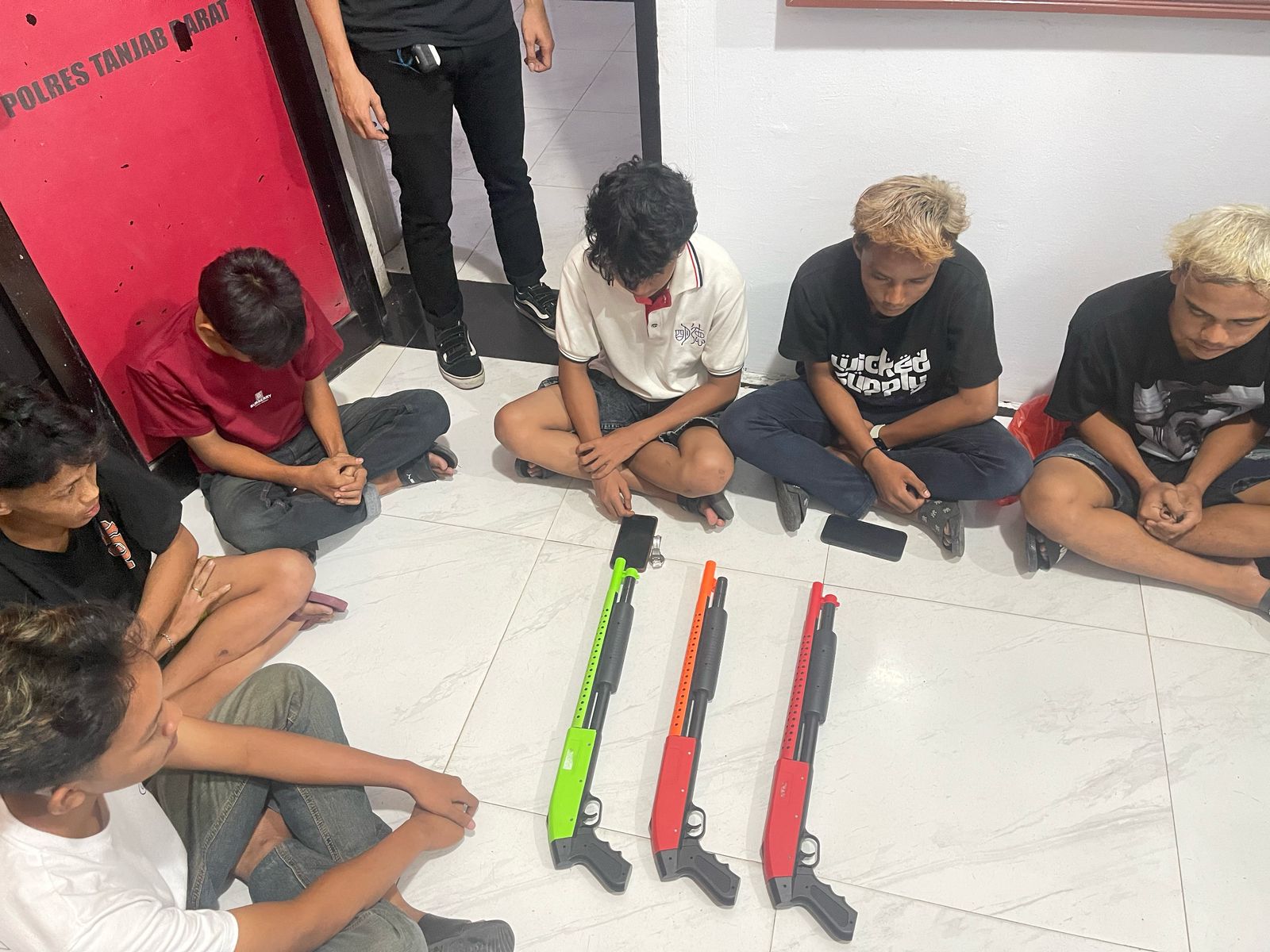 Viral Aksi "Perang" Senjata Mainan Remaja di Kuala Tungkal, Polres Turun Tangan Mediasi