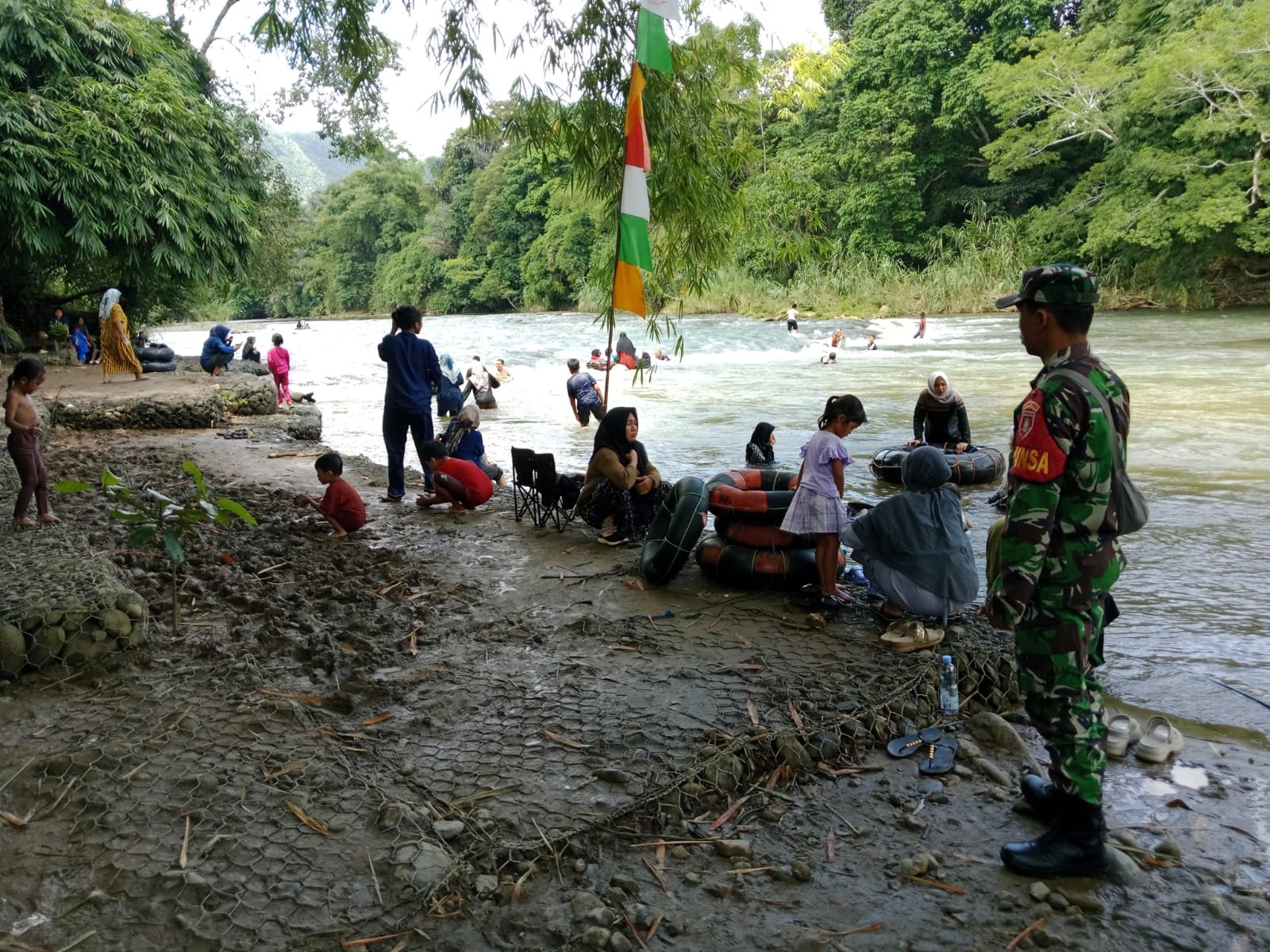 Wisata Hulu Sungai Tengah Jadi Tujuan Favorit di Akhir Libur Lebaran