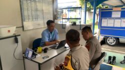 Bhabinkamtibmas Sukadamai Sambangi PT Takagi Sari Multi Utama, Jalin Silaturahmi dan Sampaikan Pesan Kamtibmas