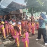 TNI Dan TK Darma Wanita Serang Gelar Edukatif Tanamkan Cinta Tanah Air Sejak Dini