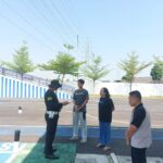 Satlantas Polres Tuban Laksanakan POLANTAS MENYAPA, Sosialisasikan Prosedur Penerbitan SIM secara Langsung ke Masyarakat