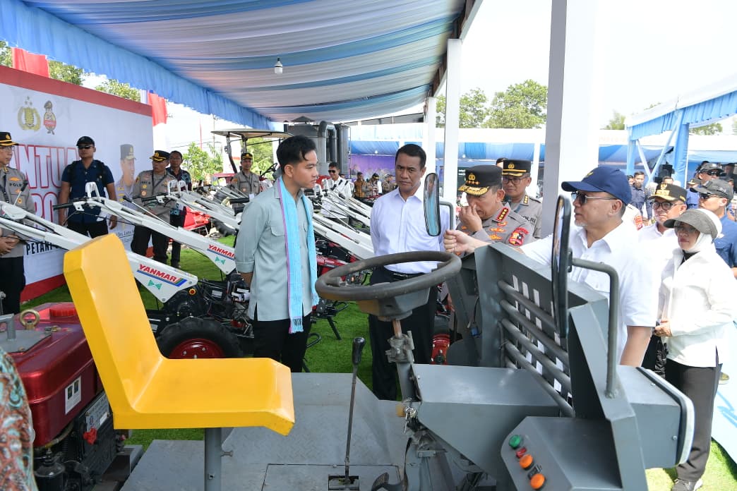 Wapres Dukung Polri Perkuat Kemandirian Pangan Lewat Penanaman Jagung dan Penebaran Benih Ikan di Tangerang