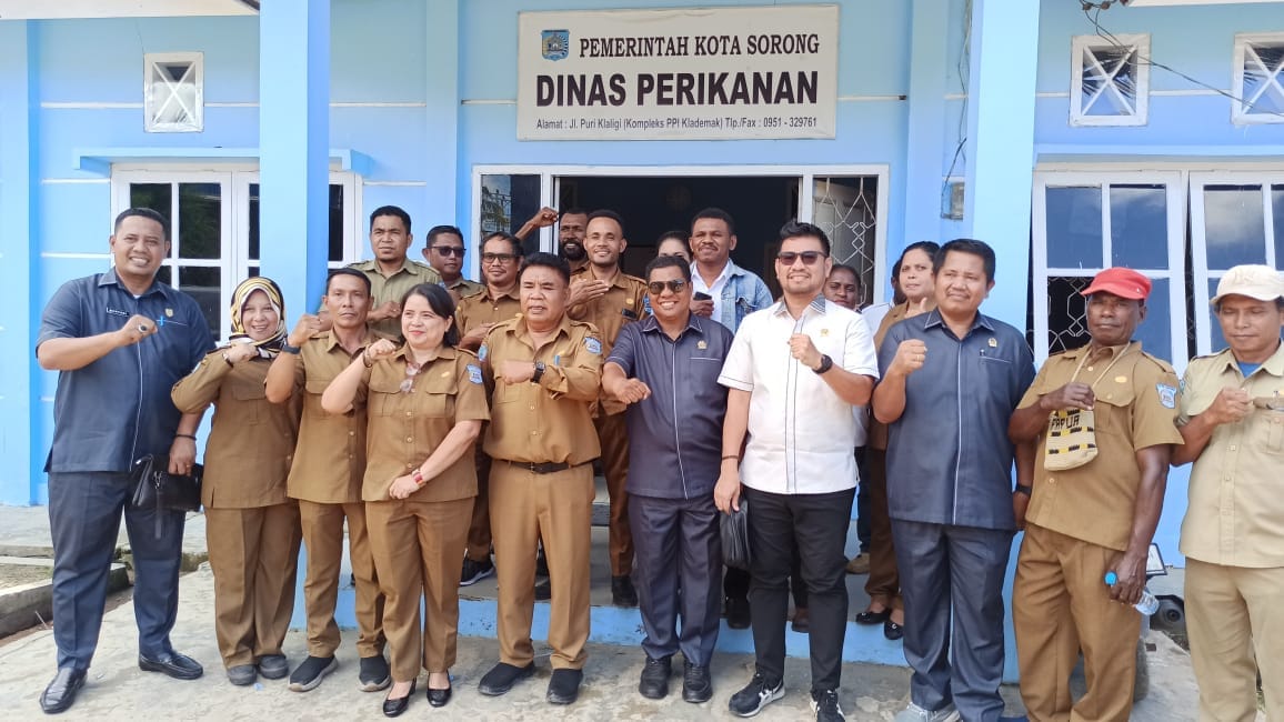 Plt Kadis Perikanan Sorong Tegaskan Bantuan Nelayan Harus Tepat Sasaran