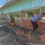 Satgas TMMD ke-126 Kodim 1810/Tambrauw Lanjutkan Pembangunan Gereja Advent di Kampung Babak, Wujud Nyata Kemanunggalan TNI dan Rakyat