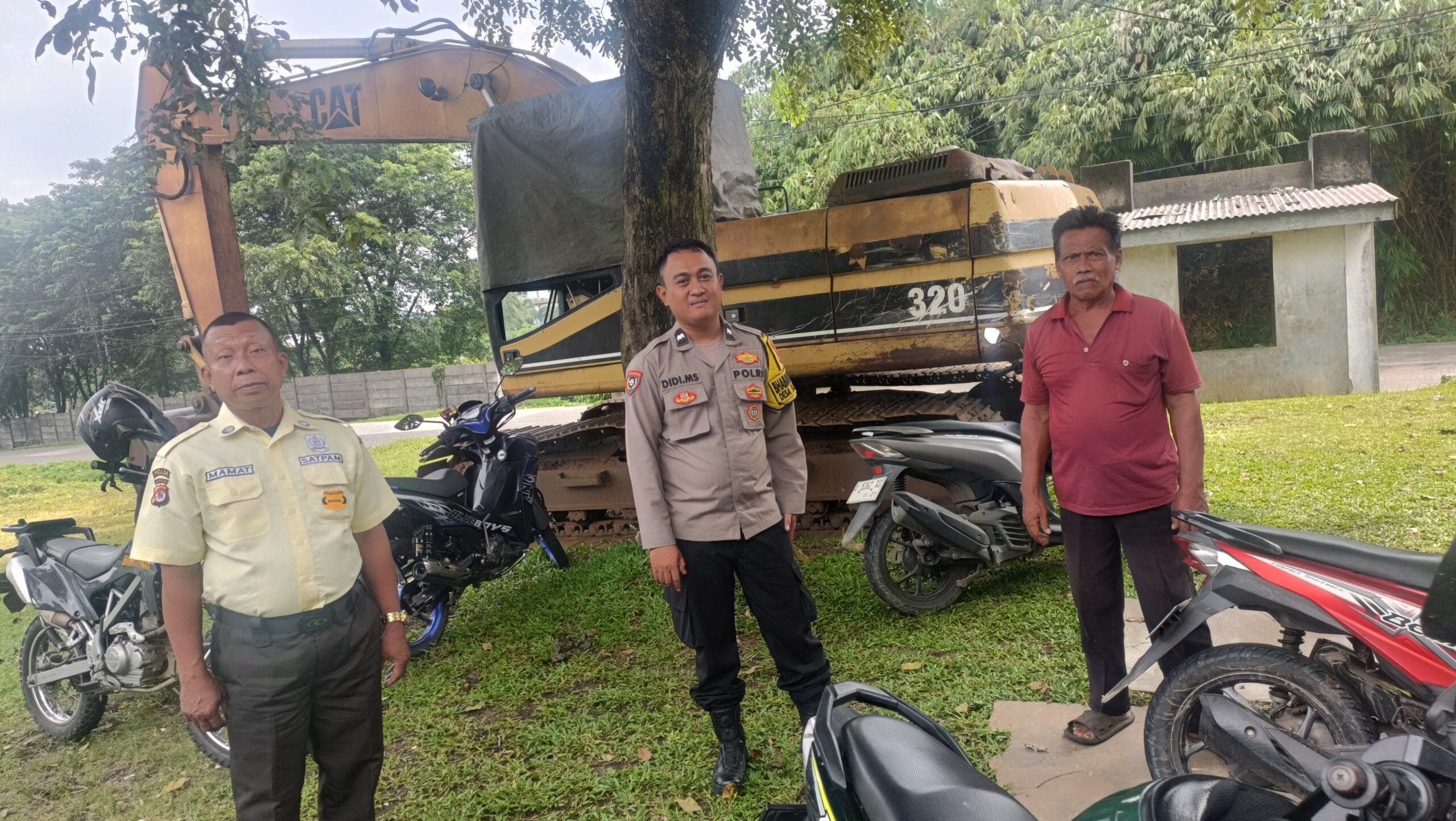 Bhabinkamtibmas Desa Sukanagara Lakukan DDS/Sambang ke Satpam Kawasan Purati