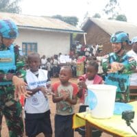Memperingati Hari Anak Sedunia, Kontingen Garuda INDORDB XXXIX-G MONUSCO Berbagi Perlengkapan Sekolah