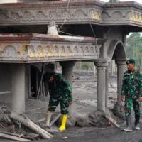 TNI Bergerak Cepat Tangani Dampak Erupsi Gunung Semeru