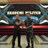 Taruna Akmil Menerima Pembekalan Kepemimpinan Lapangan dari The King of Sparko