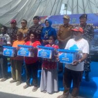 Koarmada III Hadir untuk Rakyat Pesisir: Rangkaian Baksos, Layanan Kesehatan, MBG, dan Penanaman 1.000 Mangrove Warnai HUT Armada RI Tahun 2025