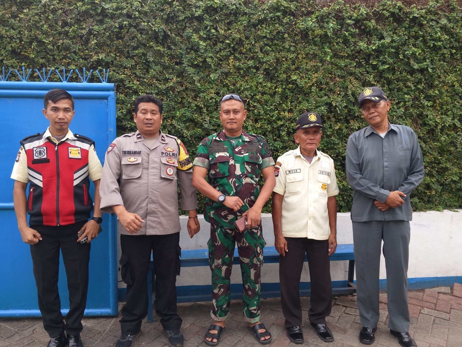 Bhabinkamtibmas Desa Bitung Jaya Lakukan Sambang Warga untuk Perkuat Kamtibmas