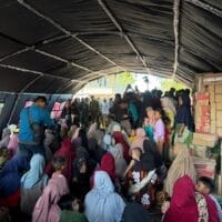 Panglima TNI Dampingi Menhan RI Tinjau Langsung Pengungsi Banjir di Pidie Jaya, Aceh