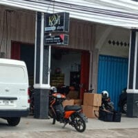 Gudang Rokok Ilegal di Sarotari Tengah Larantuka Kembali Beroperasi Pasca Penggerebekan Besar: APH ???