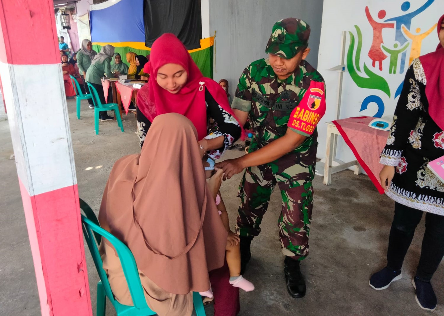 Babinsa Tlogo Bersama Kader Dan Bidan Desa Aktif Cegah Stunting Lewat Posyandu Balita Babinsa Tlogo Bersama Kader Dan Bidan Desa Aktif Cegah Stunting Lewat Posyandu Balita