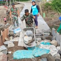 Sinergi Kodim 0808/Blitar Dan Warga, Bangun Jembatan Perintis Garuda Bendosewu Segera Rampung