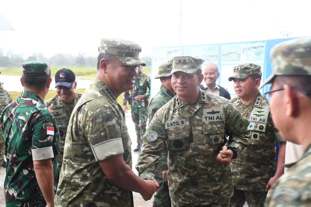 Panglima Armada III Hadiri Peresmian Baseops Lanud Yohanis Kapiyau Oleh Menhan RI di Timika