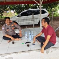 Bhabinkamtibmas Bitung Jaya Sambangi Warga, Pererat Komunikasi Kamtibmas