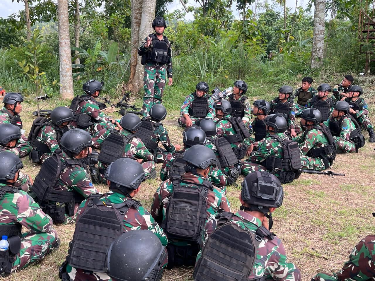 Prajurit Yonif 2 Marinir TNI AL Laksanakan Latihan Perorangan Kesenjataan Triwulan IV Tahun 2025