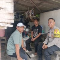 Bhabinkamtibmas Polsek Cikupa Sambangi Warga Sukanagara, Serap Aspirasi dan Sampaikan Himbauan Kamtibmas