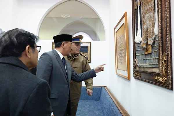 IMG-20260112-WA0007 Wakil Panglima TNI mendampingi Menhan RI kunjungi Masjid Soeharto di Sarajevo, simbol solidaritas Indonesia - Bosnia
