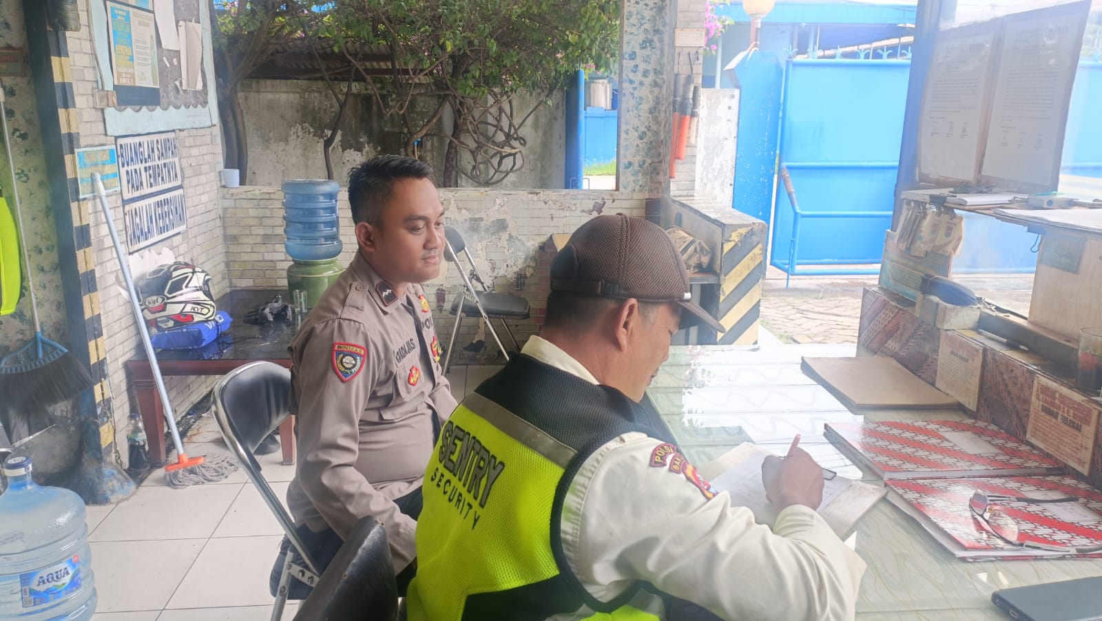 Bhabinkamtibmas Polsek Cikupa Laksanakan DDS/Sambang di Desa Sukanagara