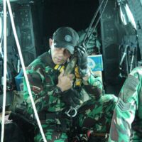 Lanud Sultan Hasanuddin Kerahkan Helikopter Caracal Bantu Pencarian Pesawat ATR 42-500 yang Hilang Kontak