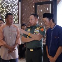 Panglima TNI Resmikan Masjid Kubah Baret Merah di Bandung Barat