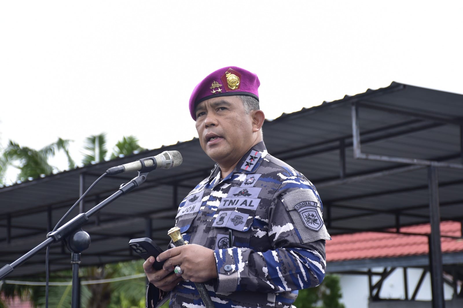 Dankodaeral X Pimpin Apel Khusus dan Jam Komandan Dankodaeral X Pimpin Apel Khusus dan Jam Komandan