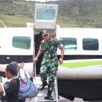 Perintah Presiden Program Pembuatan Jembatan Infrastruktur Pedesaan Danrem 173/PVB Kunjungi Kodim 1714/Puncak Jaya