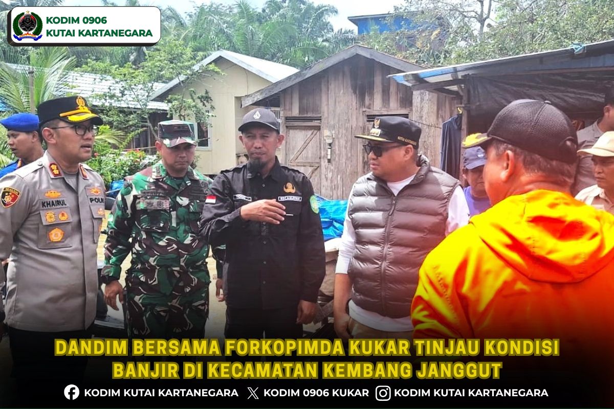 Dandim Bersama Forkopimda Kukar Tinjau Kondisi Banjir di Kecamatan Kembang Janggut Dandim Bersama Forkopimda Kukar Tinjau Kondisi Banjir di Kecamatan Kembang Janggut