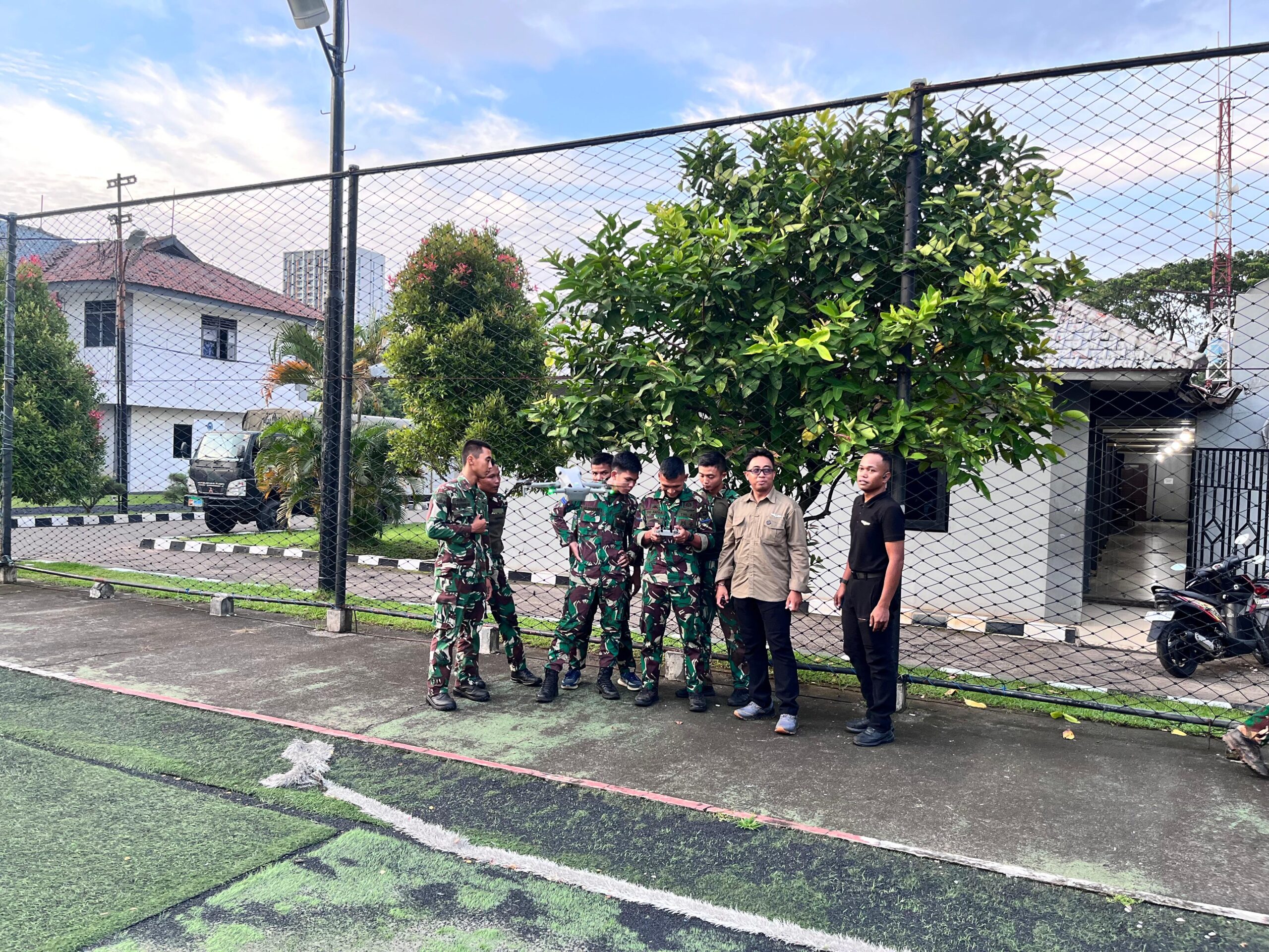 Prajurit Yonif 2 Marinir Terima Materi Pengenalan Drone