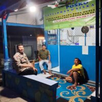 Polsek Cikupa Laksanakan Ronda Siskamling, Perkuat Keamanan Lingkungan di Bitung Jaya