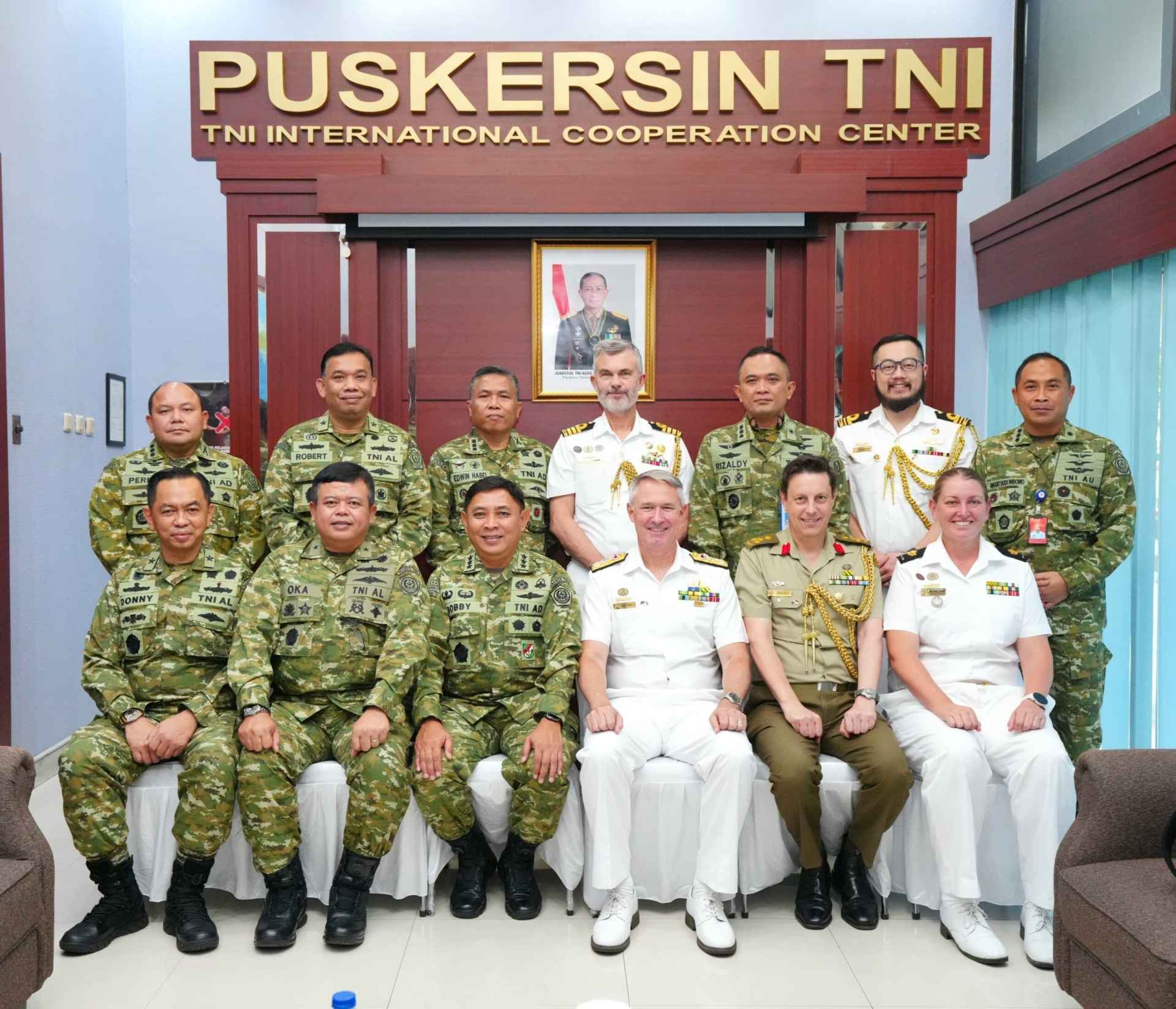Asops Panglima TNI Terima Courtesy Call Kepala Operasi Gabungan Australia