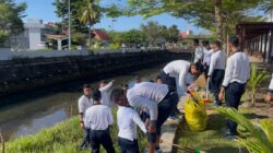 Dukung Program Nasional Indonesia Asri, Guspurla Armada III Gelar Aksi Bersih Lingkungan di Kesatrian Tawiri