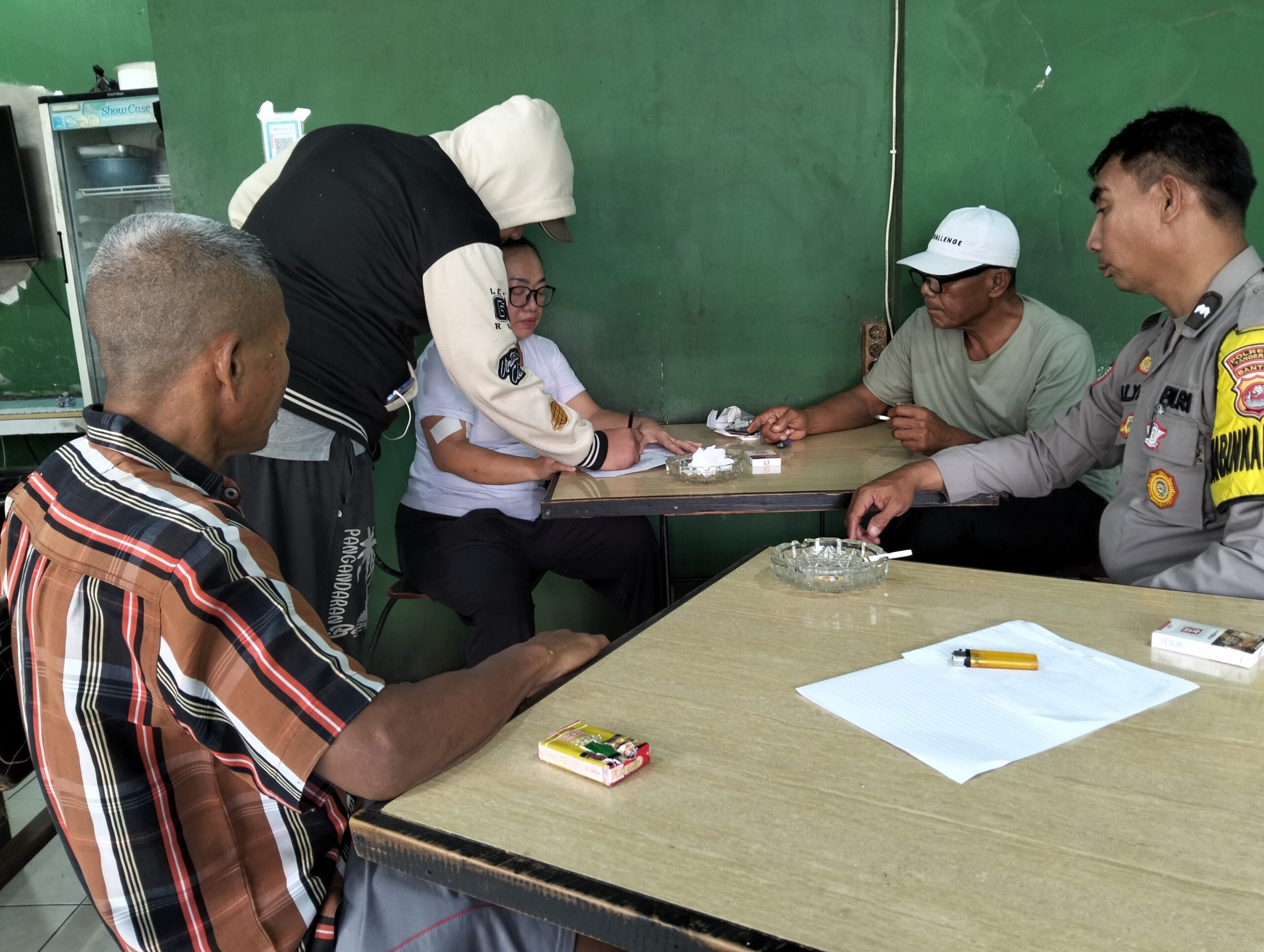 Bhabinkamtibmas Kelurahan Sukamulya Laksanakan Problem Solving Perselisihan Rumah Tangga