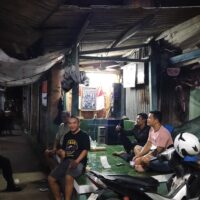 Bhabinkamtibmas Sukamulya Laksanakan Satkamling Bersama Warga