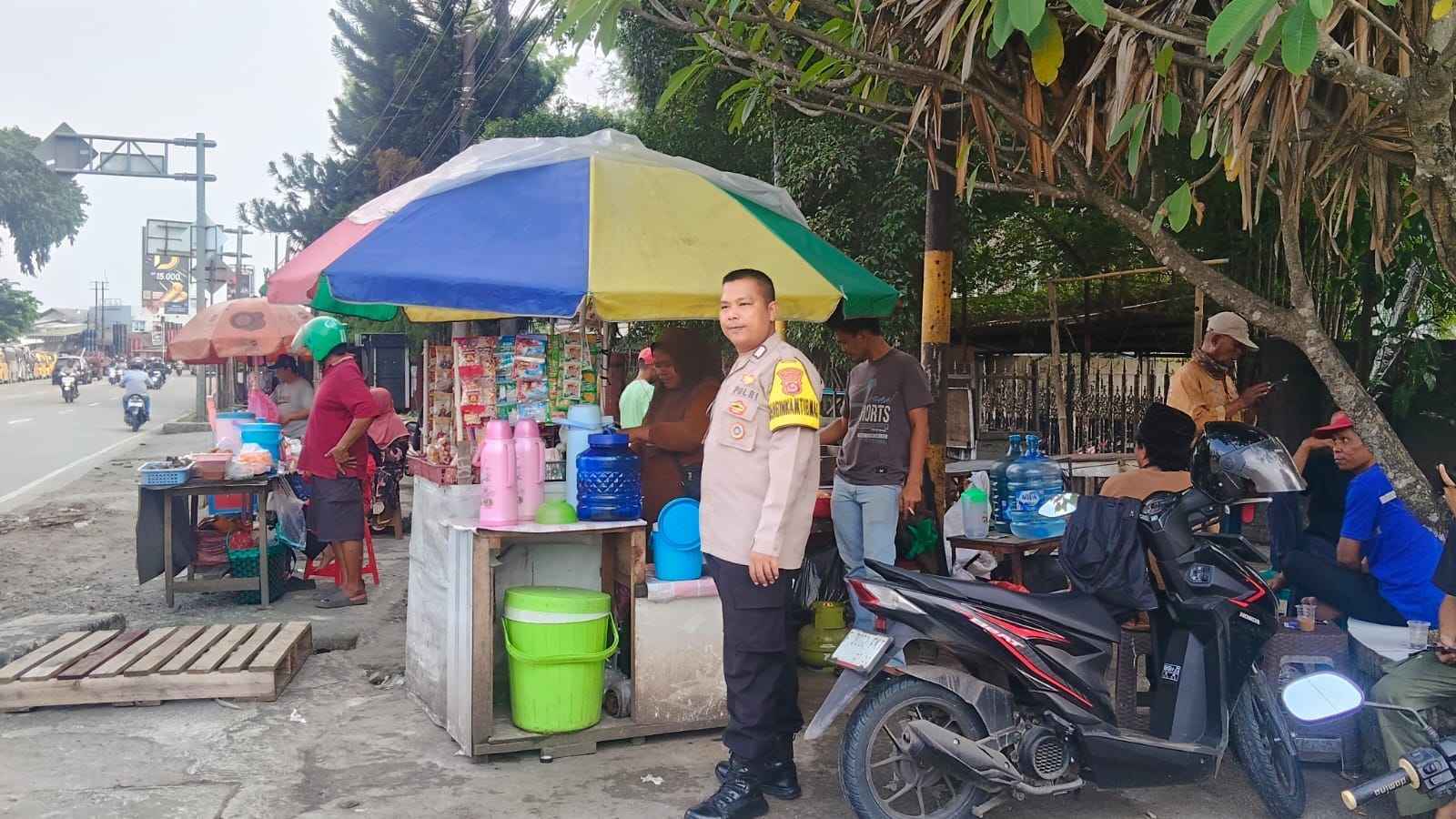 Lewat Warbin, Bripka Reza Serap Aspirasi Warga Desa Bojong