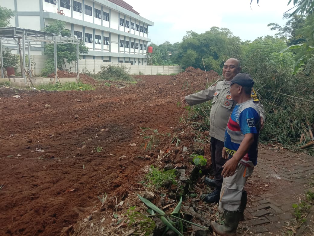 Dukung Swasembada Pangan, Polsek Cikupa Garap Lahan Jagung di Kampung Mindi