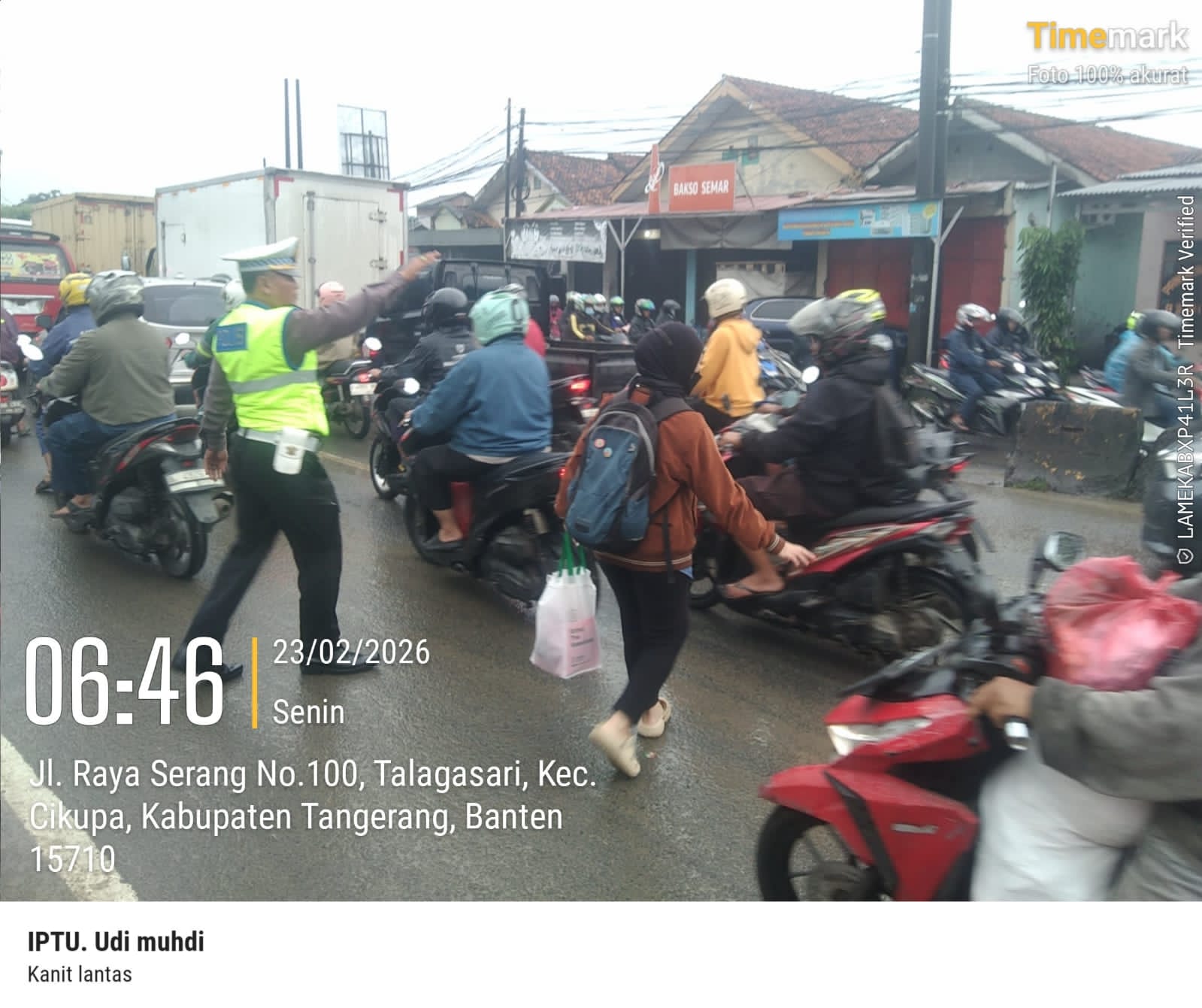 Personel Lantas Polsek Cikupa Laksanakan PECAK Pengaturan Arus Lalu Lintas Pagi Hari