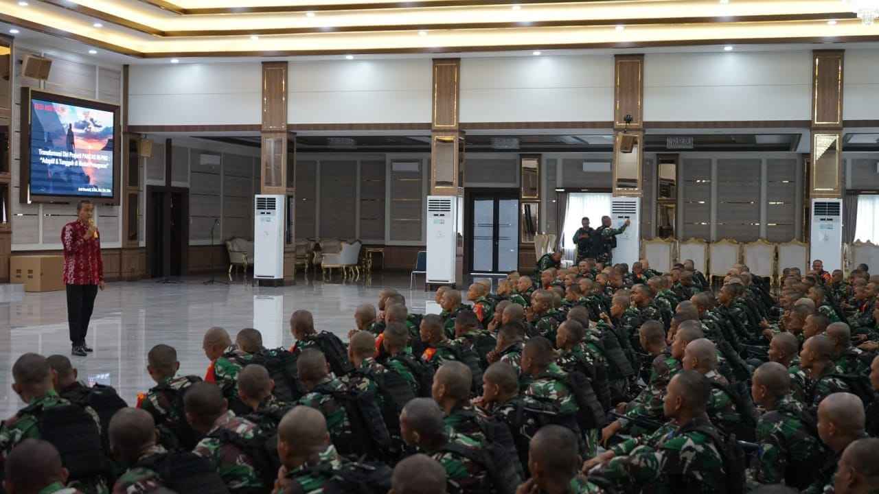 IMG-20260224-WA0084 Prajurit Yonif 2 Marinir TNI AL Terima Materi Bimbingan Psikologi