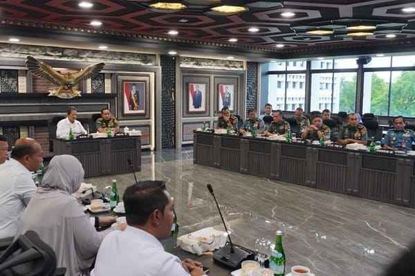 Mabes TNI dan Kementerian Kelautan dan Perikanan Teken MoU Sektor Kelautan dan Perikanan