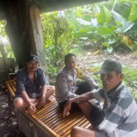 Bhabinkamtibmas Desa Pasir Gadung Laksanakan Sambang, Pererat Sinergi Kamtibmas dengan Warga