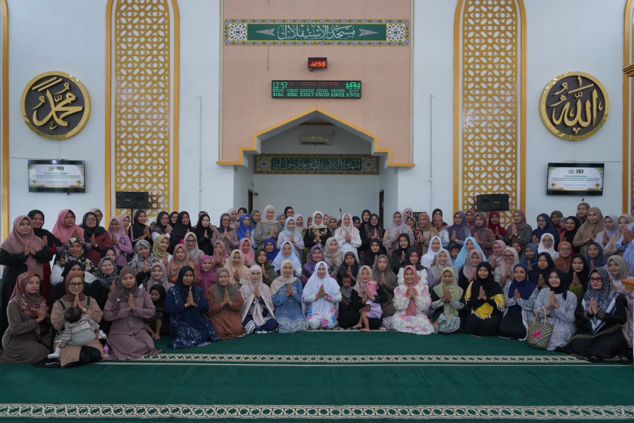 Syukur dan Harapan di HUT ke-80, Persit KCK PD XVIII/Kasuari Panjatkan Doa Bersama